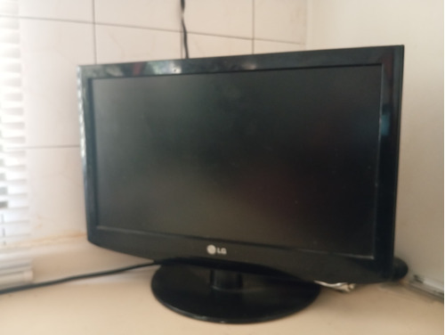 Televisor Lcd, Marca LG, 19'' En Excelente Estado