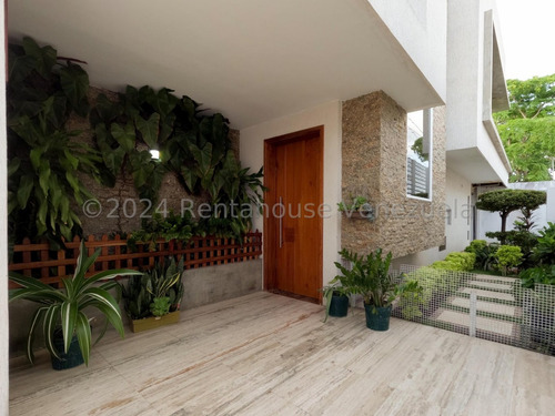 Mehilyn Perez Espectacular Casa Totalmente Remodelada Y Moderna Ubicada En Conjunto Privado Al Este De Barquisimeto
