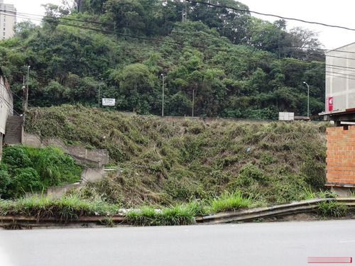 Terreno Uso Comercial