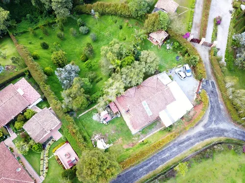 Finca En Venta En Loma Del Escobero. Cod V12621