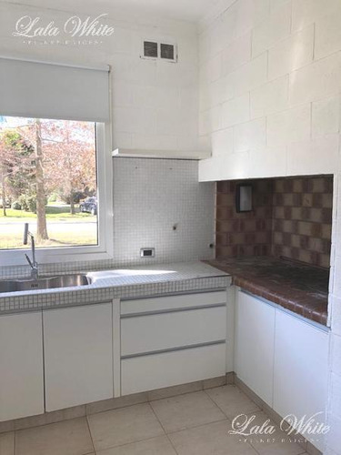 Imagen 24 de 27 de Venta - Casa En El Lauquen - Canning