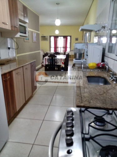 Casa Em Condominio Fechado Com Portaria E Segurança 24hrs