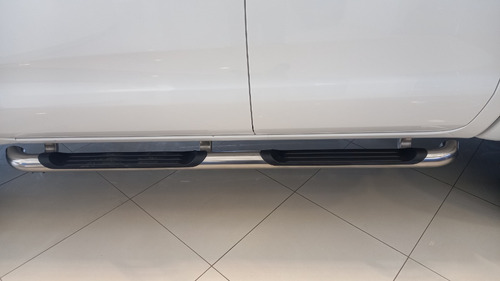 Imagen 6 de 16 de Ford Ranger Xlt 3.2 At (financia $4.000.000 Con Tasa 19.90%)