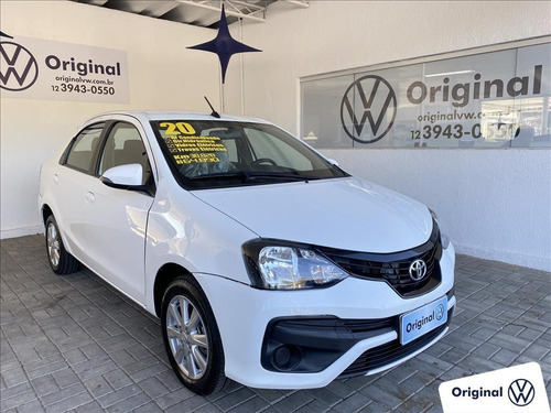 Imagem 1 de 8 de Etios 1.5 X Sedan 16v Flex 4p Manual