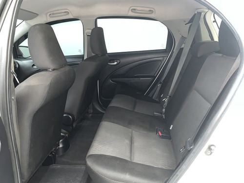 Imagem 11 de 13 de Etios 1.3 X 16v Flex 4p Manual
