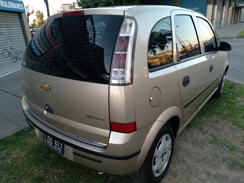 Imagen 4 de 9 de Chevrolet Meriva 2012 1.8 Gl Plus
