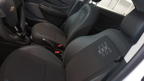 Chevrolet Onix Joy Black Edition 5p/4p Oportunidad!!