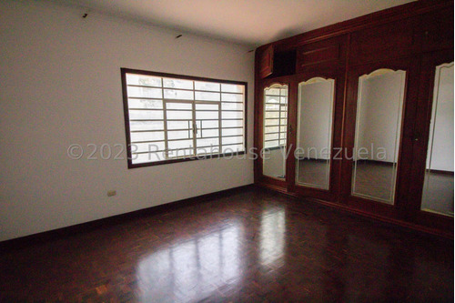 Casa Para Remodelar En Venta En Altamira. Excelente Potencial. Gf