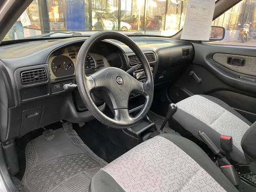 Nissan Sentra B13