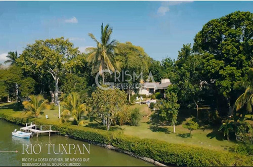 Casa En Venta Frente Al Río En Tuxpan, Ver.