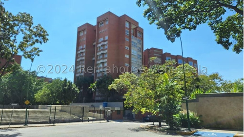 Yf Apartamento En Venta En El Rosal Cod. 24-18218 Lm