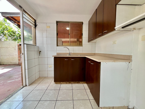 Cómoda Casa Con Excelente Ubicación En Buin