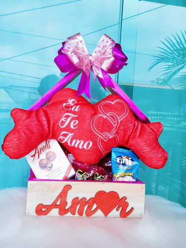 Imagem 5 de 6 de Cesta Chocolates Com Urso De Coração Namorada Mãe Madrinha