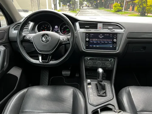 Volkswagen Tiguan Allspace Comfortline 1.4 Tsi