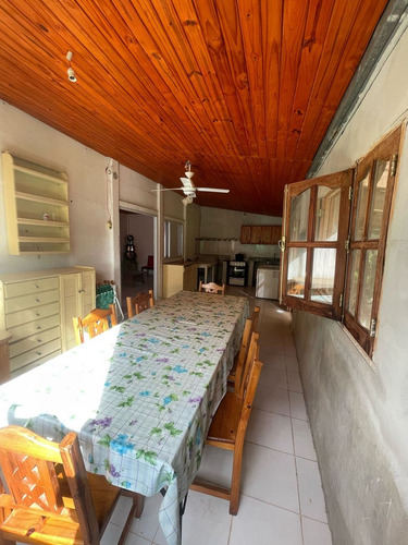 Casa En Venta 4 Ambientes En Colonia Carolina