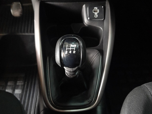 Fiat Cronos 1.3 FIREFLY FLEX DRIVE MANUAL