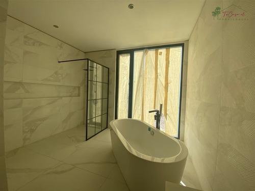 Espectacular Casa Nueva En Condominio 4d/7b En Carampangue