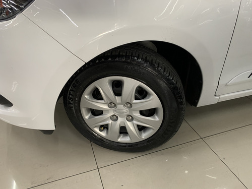 Ford Fiesta 1.6 TI-VCT FLEX SE MANUAL