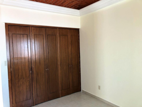 Imagen 13 de 17 de Casa En Renta En Querétaro Condominio Claustros De Santiago