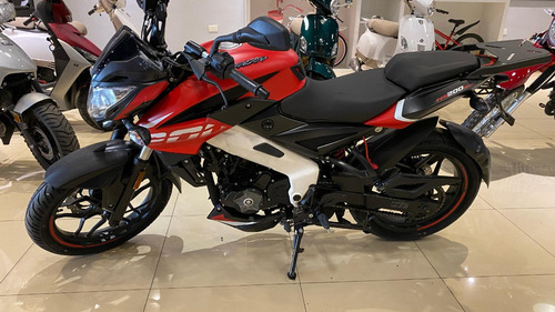 Moto Bajaj Rouser Ns 200 2023 Naked Sport 0km
