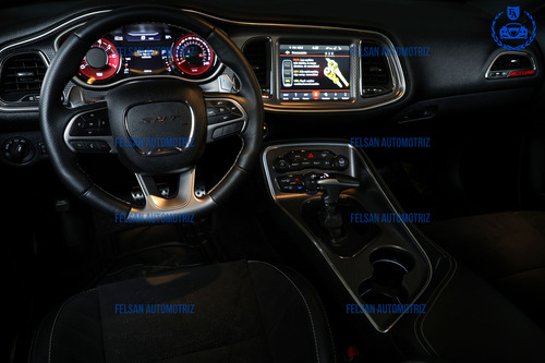 Dodge Challenger 6.2 Srt Hellc At