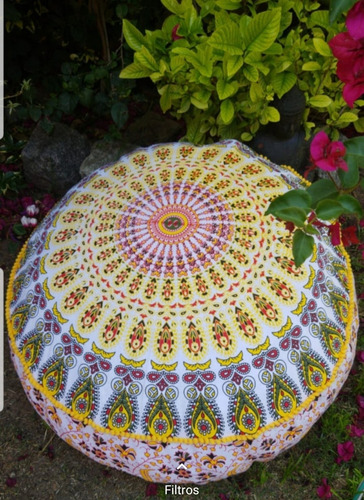 Imagen 5 de 10 de Puff Almohadon Zafu Hindú Grande 83 X 25 Cm Con Pompones