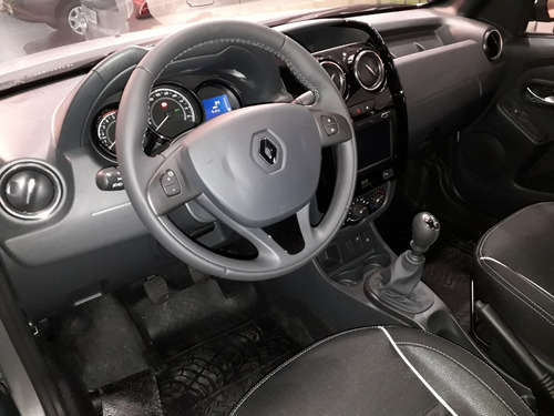 Renault Duster Oroch 2.0 Privilege