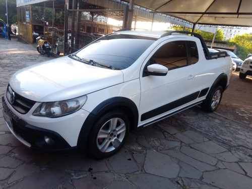 Imagem 1 de 5 de Volkswagen Saveiro 1.6 Cross Cab. Estendida Total Flex 2p