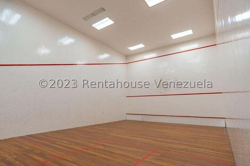 Urb. La Trinidad, Sector Sorocaima, Cerca Centro Médico Docente La Trinidad !! Excelente Apartamento, Con O Sin Muebles, 184 M2, 3 Hab., 3 Baños, 2 Pe. Condominio Tipo Resort. Inmejorable Ubicación !!