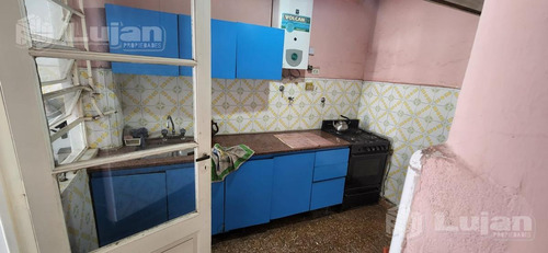 Imagen 5 de 15 de Casa 4 Amb Mataderos Con Patio Y Terraza