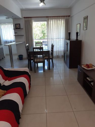 Departamento En Venta En Barrio La Perla Norte