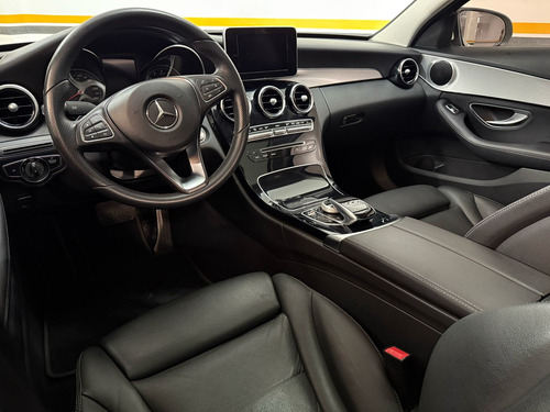 Mercedes-Benz Classe C 2.0 Avantgarde Turbo 4p
