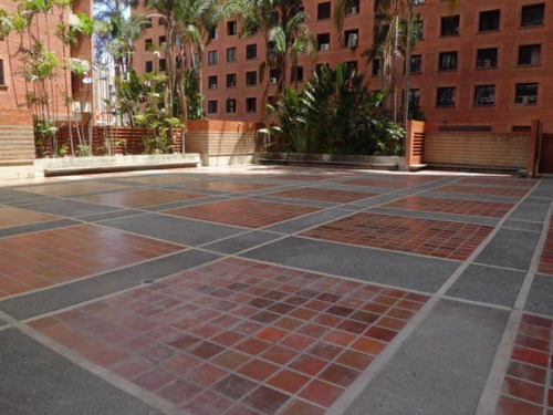 Se Vende Apartamento En Sabana Grande ( Conjunto Residencial Centro Solano)