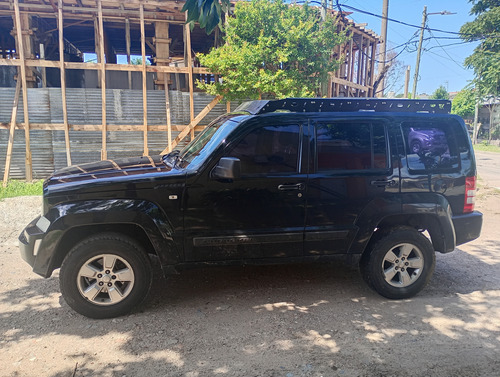 Jeep Cherokee 2.8 Sport At