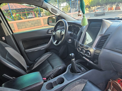 Ford Ranger 2.5 Xlt Cabina Doble 4x2 Mt
