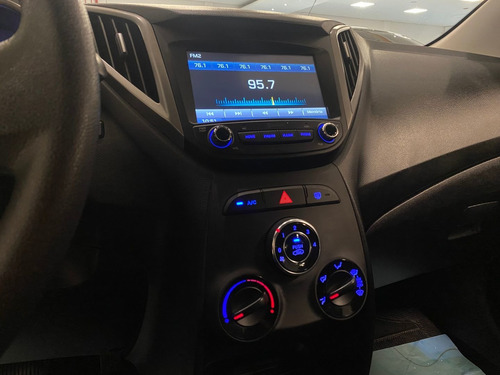 Imagem 10 de 12 de Hyundai Hb20s 1.6 Ocean 16v Flex 4p Automático