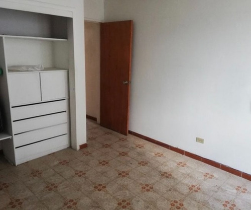 Venta Apartamento Av. Barald Precio Oportunidad 2h 1b 0pe Esperamos Tu Llamada