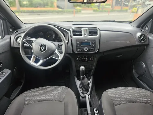 Renault Logan 1.6 Authentique / Life