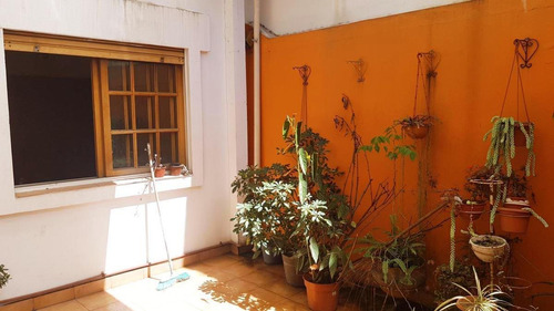 Imagen 2 de 30 de Piso Al Frente - 4 Ambientes Con 2 Cocheras Y Baulera - Patio Y Parrilla Villa Luro