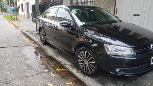 Volkswagen Vento 2.5 Luxury 170cv 2012