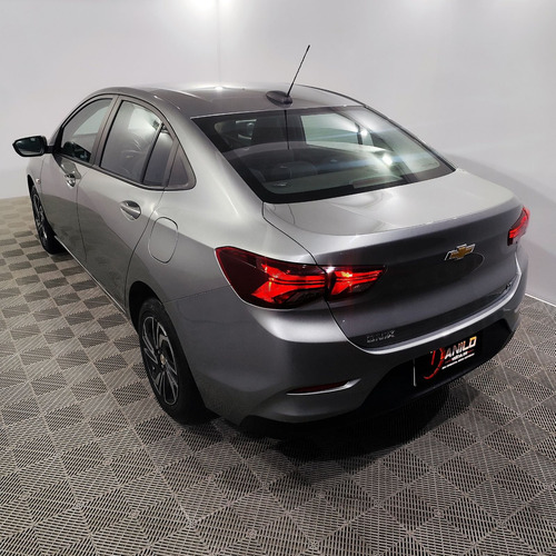 Chevrolet Onix SEDAN Plus LT 1.0 12V Flex 4p Mec.