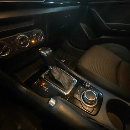 Imagen 12 de 12 de Mazda 3 2015 2.0 I Touring Sedan At