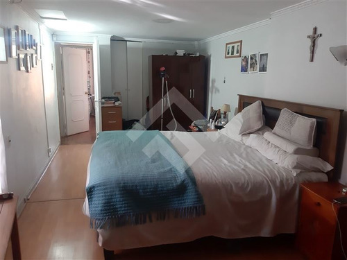 Imagen 6 de 15 de Casa En Venta De 3 Dorm. En Las Condes
