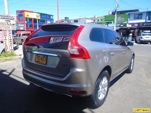 Volvo XC60 2.5 T5 Awd Kinetic
