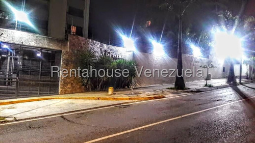 Yb Se Vende Precioso Apartamento En La Florida #24-742