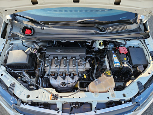 Chevrolet Onix 1.4 MPFI ACTIV 8V FLEX 4P MANUAL