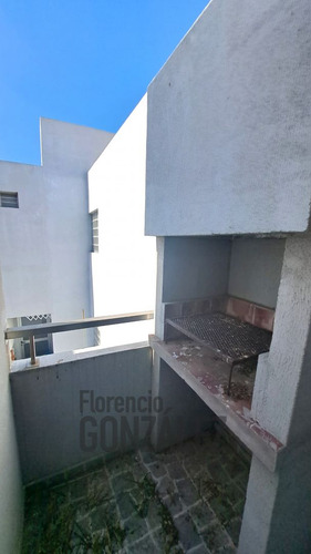 Terraza Amplia Ideal Quincho - Cochera Cubierta - Parrilla