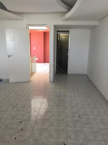Imagem 3 de 10 de Apartamentos - Ref: V2341
