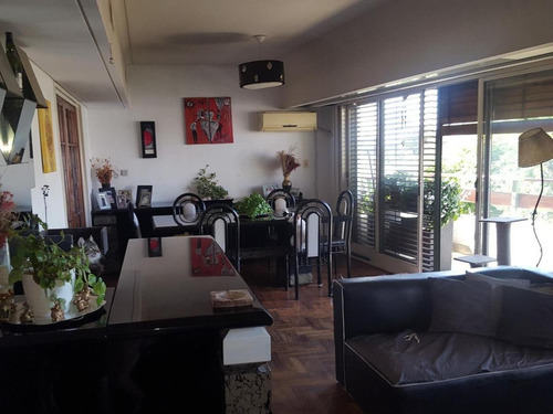 Departamento En Venta - 3 Dormitorios 3 Baños - 110 Mts2 - Flores