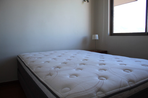Departamento Moderno El Golf, Las Condes